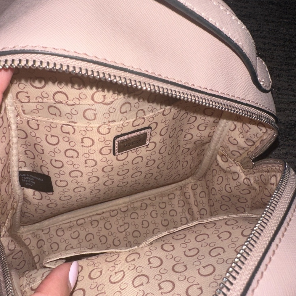 NWOT GUESS Pink Mini Backpack - Picture 5 of 7